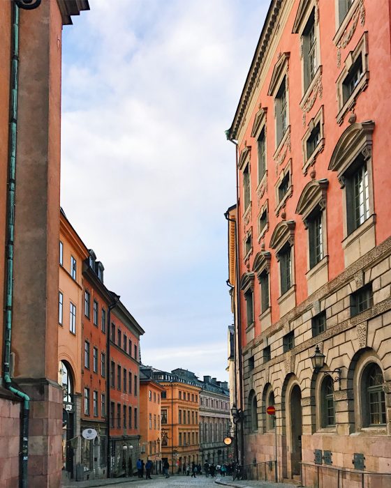 Stockholm Travel Guide. - Pretty & Fun